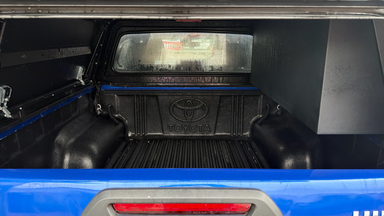 Toyota Hilux Diesel Invincible X D/Cab Pick Up 2.8 D-4D Auto